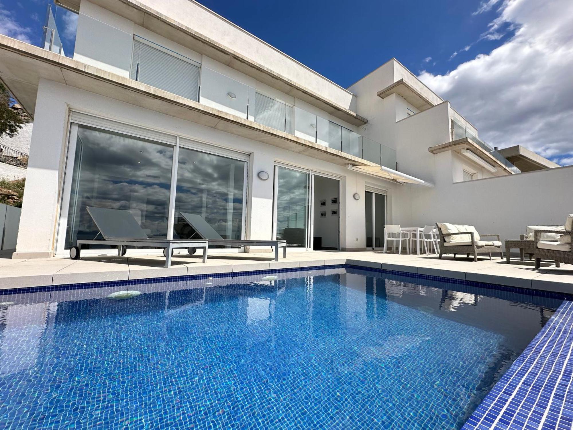 Agi Turo Villa روساس المظهر الخارجي الصورة